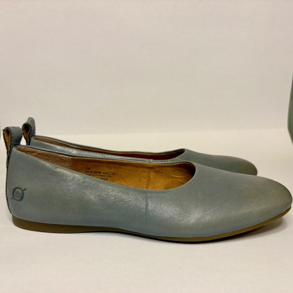 New Born Women's Size 6 Flats Light Blue Leather Comfort Slip-On Shoes - Picture 6 of 7